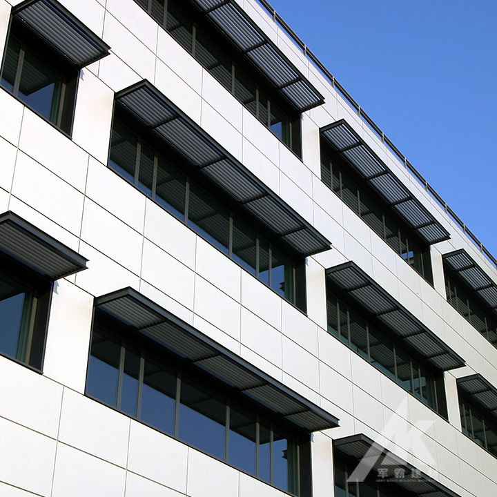 What is aluminum veneer curtain wall?